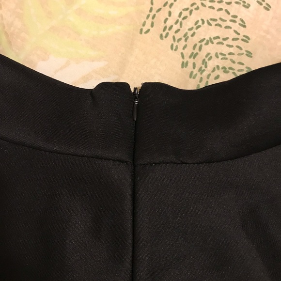 Black Skater Skirt - Picture 4 of 7